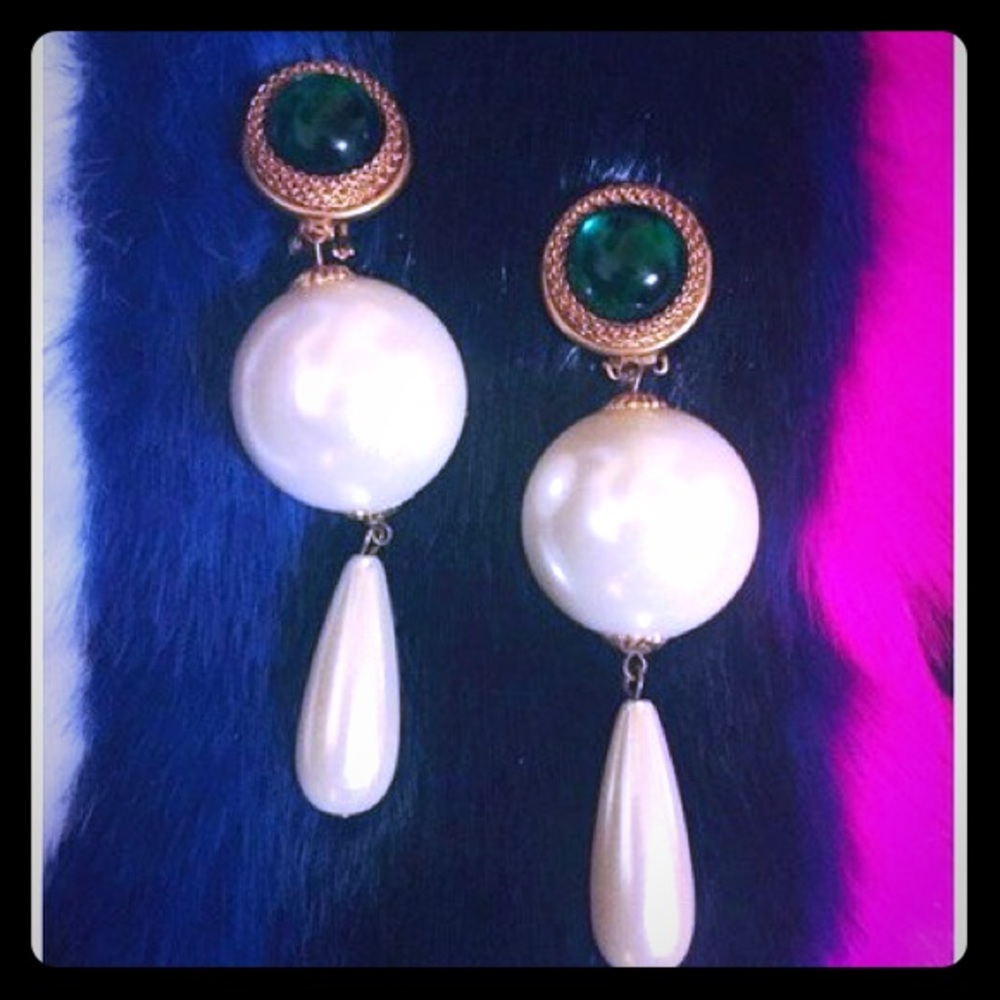 Green Pearl Drop Earrings